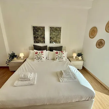 Dei Principi 3, Aeroporto E Parcheggio Gratuito Apartment Bari